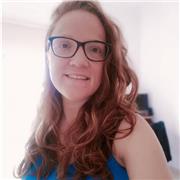 Maestra de primaria especializada en refuerzo educativo